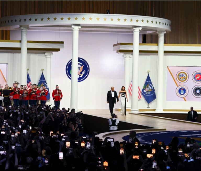 commander-in-chief inaugural ball stage set